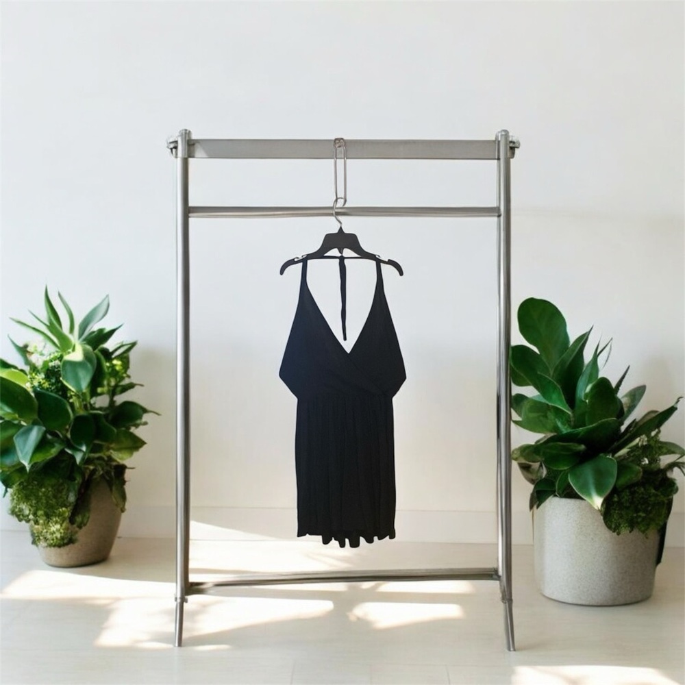 Short black backless dress, has been used once but in good condition